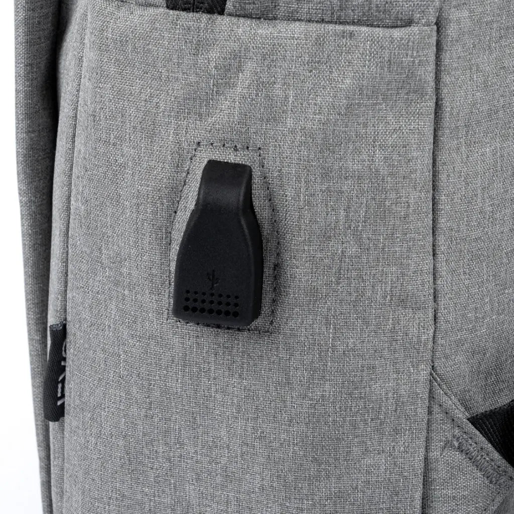 Mochila para Notebook con Puerto USB 15" Gris Levo