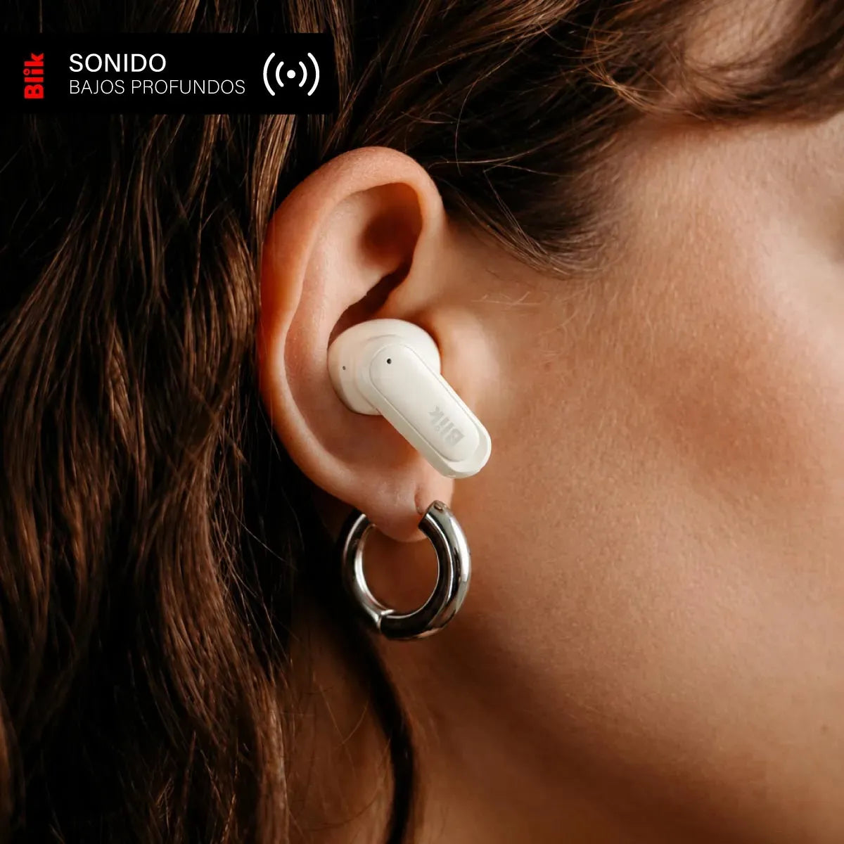 Audifonos Bluetooth Inalámbricos Blik Air500 Crema 30 hrs